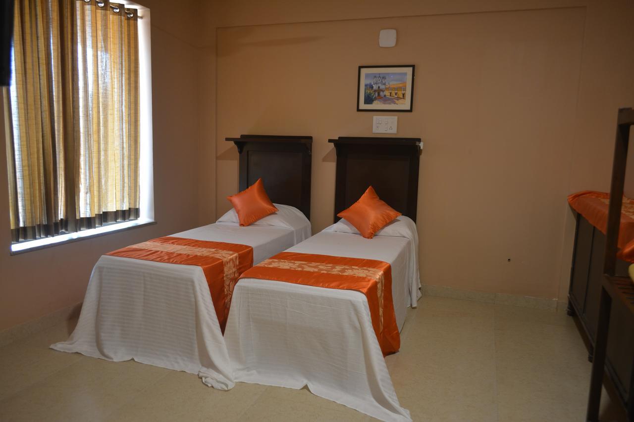 Dimar Beach Hotel Calangute Exterior foto